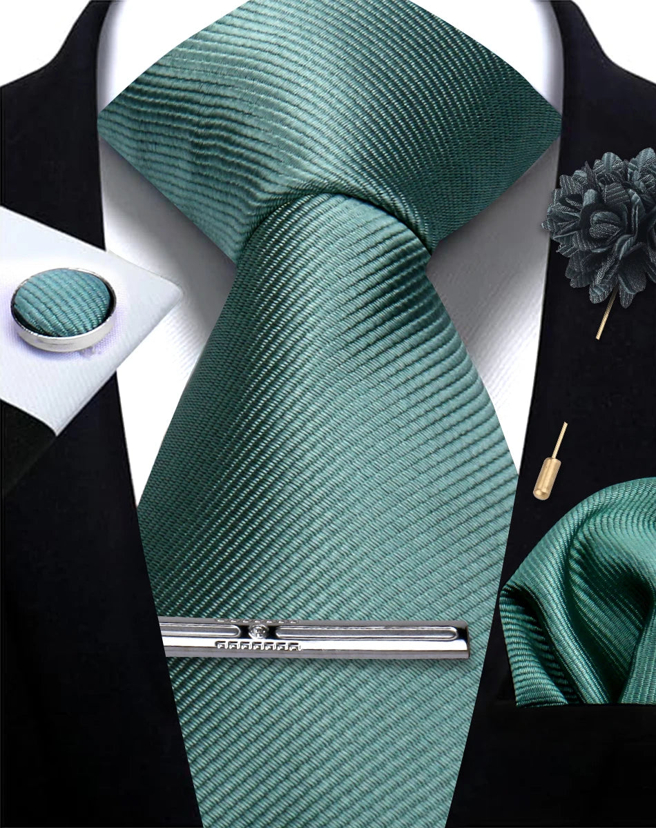 Tie, Clip, Pocket Square and Cufflink Combo